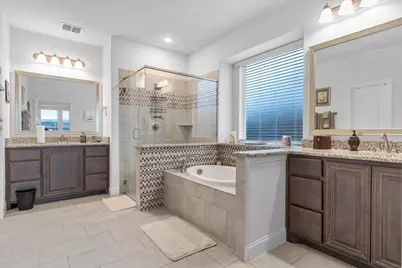 2760 Richard Street, Burleson, TX 76028 - Photo 19
