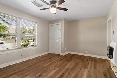 102 N 3rd Street, Sanger, TX 76266 - Photo 5