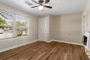 102 N 3rd St, Sanger, TX 76266 - Photo 5