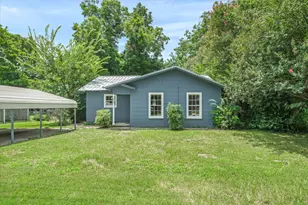 280 E N, Emory, TX 75440 - Photo 1