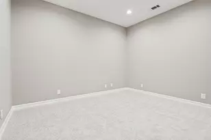 4347 Royal Ridge Dr, Dallas, TX 75229 - Photo 15
