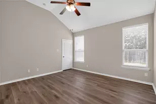 2 Mapleridge Dr, Edgecliff Village, TX 76134 - Photo 23