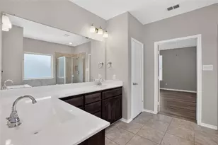 2 Mapleridge Dr, Edgecliff Village, TX 76134 - Photo 33