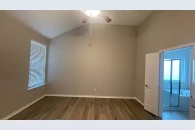 2 Mapleridge Drive, Edgecliff Village, TX 76134 - Photo 7