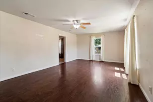 403 S 7th St, Sanger, TX 76266 - Photo 5