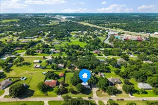 209 Live Oak Ln, Burleson, TX 76028 - Photo 35