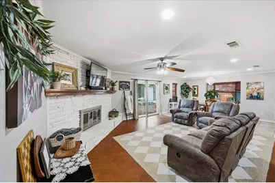 209 Live Oak Lane, Burleson, TX 76028 - Photo 9