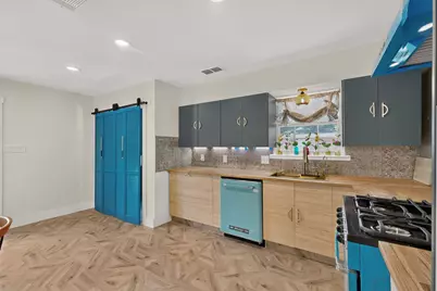 10520 Lippitt Avenue, Dallas, TX 75218 - Photo 15