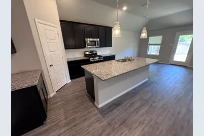 1323 Rosler Street, Mansfield, TX 76063 - Photo 5