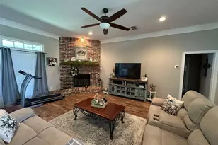 394 Sunland Park, Robinson, TX 76706 - Photo 5