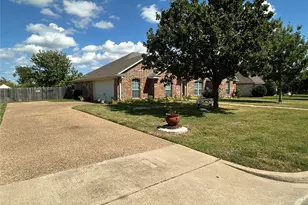 394 Sunland Park, Robinson, TX 76706 - Photo 33