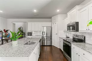 832 Feather Edge Dr, Springtown, TX 76082 - Photo 5