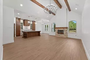605 N Stewart St, Azle, TX 76020 - Photo 5