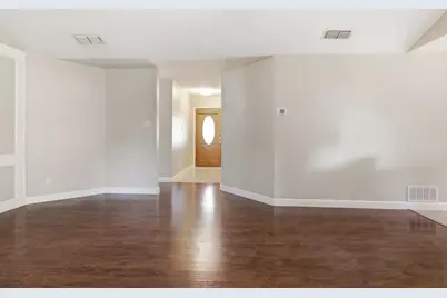 2502 Cranberry Lane, Euless, TX 76039 - Photo 11