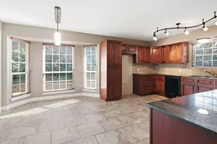 2502 Cranberry Ln, Euless, TX 76039 - Photo 7