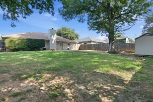2502 Cranberry Ln, Euless, TX 76039 - Photo 27