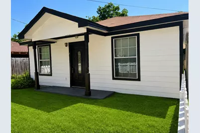 312 N Wood Street, Cleburne, TX 76033 - Photo 3