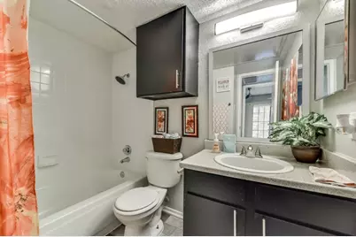 8081 Marvin D. Love Freeway #1221, Dallas, TX 75237 - Photo 11