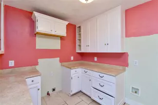 3332 Ryan Ave, Fort Worth, TX 76110 - Photo 9