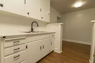613 N 23rd St, Waco, TX 76707 - Photo 9