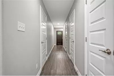 907 W Collins Street, Denison, TX 75020 - Photo 7
