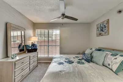 8081 Marvin D. Love Freeway #0411, Dallas, TX 75237 - Photo 9