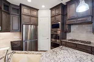 291 Moorland Dr, Richardson, TX 75080 - Photo 9