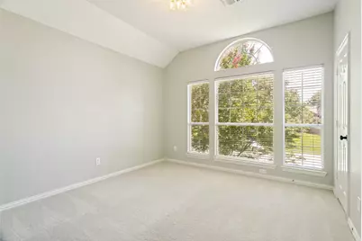2811 Stonehurst Drive, Grapevine, TX 76051 - Photo 21