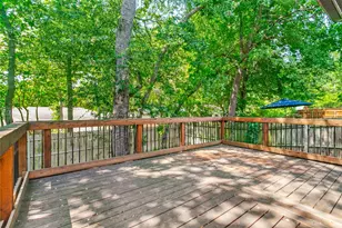 2811 Stonehurst Dr, Grapevine, TX 76051 - Photo 23