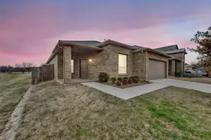 144 Creek Terrace Dr, Saginaw, TX 76131 - Photo 1