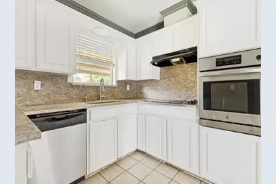 325 Walnut Avenue, Azle, TX 76020 - Photo 9