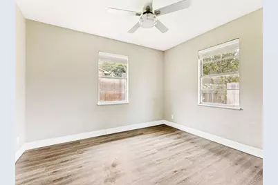 325 Walnut Avenue, Azle, TX 76020 - Photo 13
