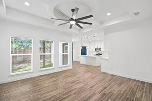 1038 Barton Ave, Glenn Heights, TX 75154 - Photo 7