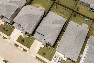 2425 Glacier Rdg, Corinth, TX 76210 - Photo 27