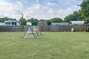 106 Hemphill St, Avalon, TX 76623 - Photo 31