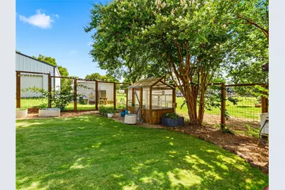 627 Francks Circle, Shady Shores, TX 76208 - Photo 25