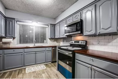 105 Waits Circle, Garland, TX 75043 - Photo 3