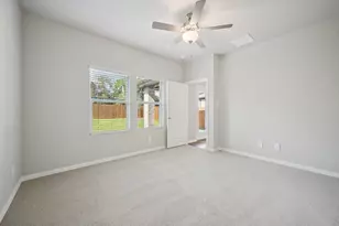 210 Winchester Ln, Sherman, TX 75092 - Photo 17