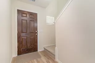 504 S Hopson St, Van Alstyne, TX 75495 - Photo 7