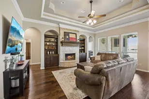 135 Stanford Ln, Springtown, TX 76082 - Photo 5