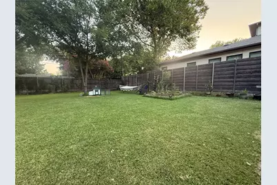 669 Harter Road, Dallas, TX 75218 - Photo 3