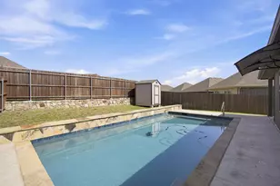 1100 Canterbury Ln, Ennis, TX 75119 - Photo 25