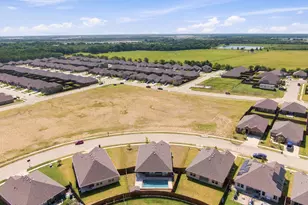 1100 Canterbury Ln, Ennis, TX 75119 - Photo 35