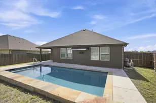1100 Canterbury Ln, Ennis, TX 75119 - Photo 23