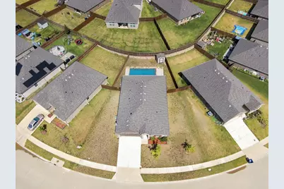 1100 Canterbury Lane, Ennis, TX 75119 - Photo 29