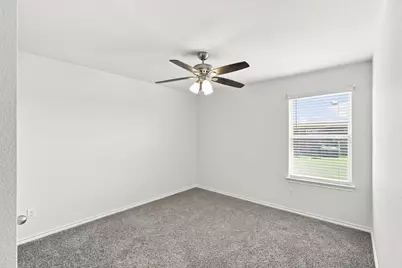 1100 Canterbury Lane, Ennis, TX 75119 - Photo 15