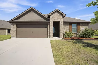 1100 Canterbury Lane, Ennis, TX 75119 - Photo 3