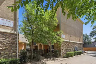 3111 Cedarplaza Ln, Dallas, TX 75235 - Photo 1