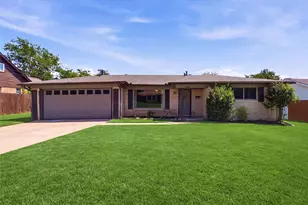 5605 Morley Ave, Fort Worth, TX 76133 - Photo 1