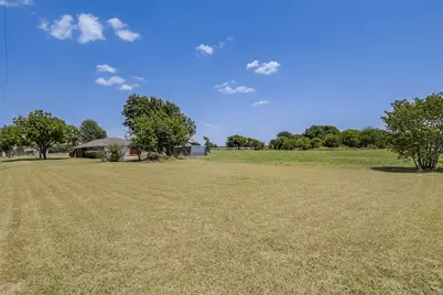 301 Vinyard Drive, Waxahachie, TX 75167 - Photo 25